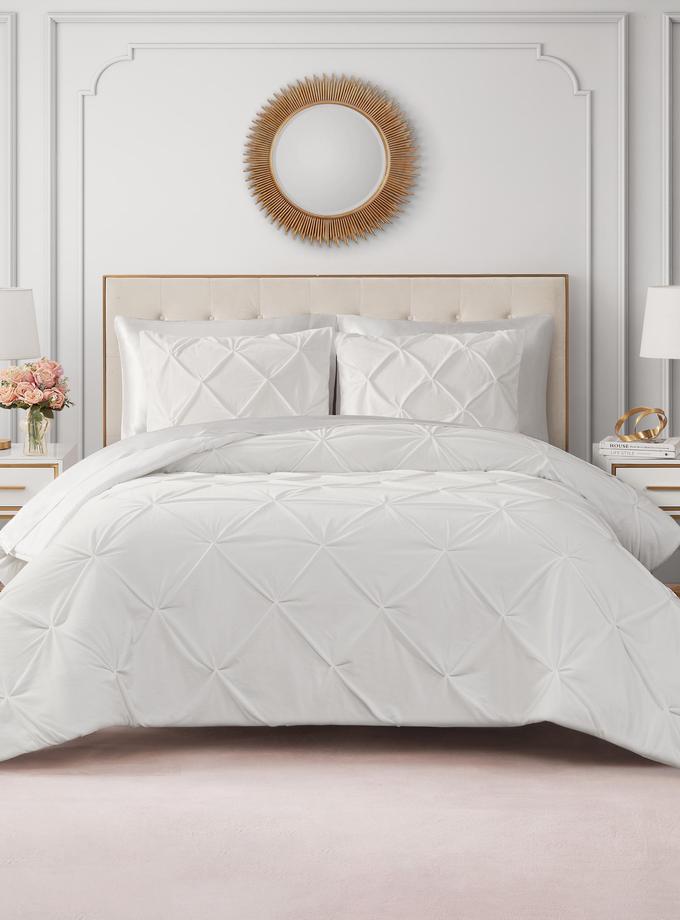 Kiss Pleat Micromink Comforter Set For Sale