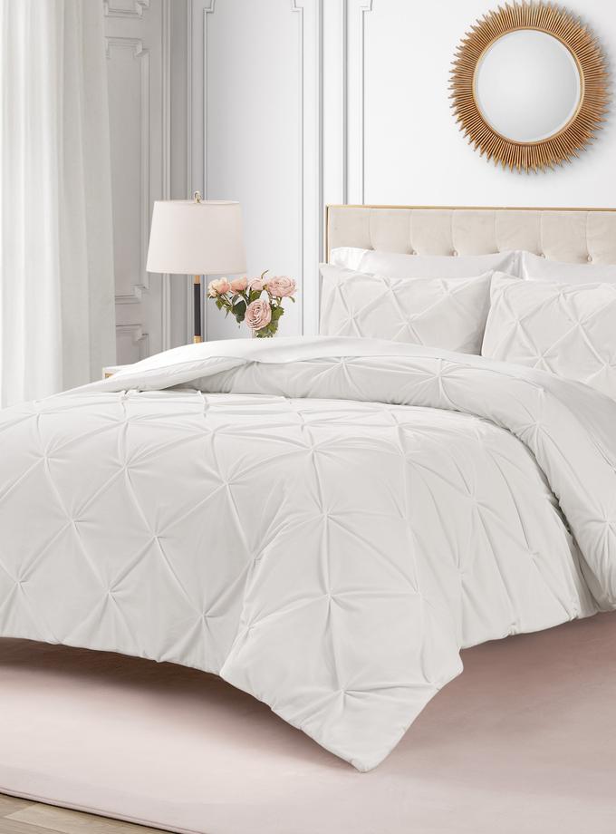 Kiss Pleat Micromink Comforter Set For Sale