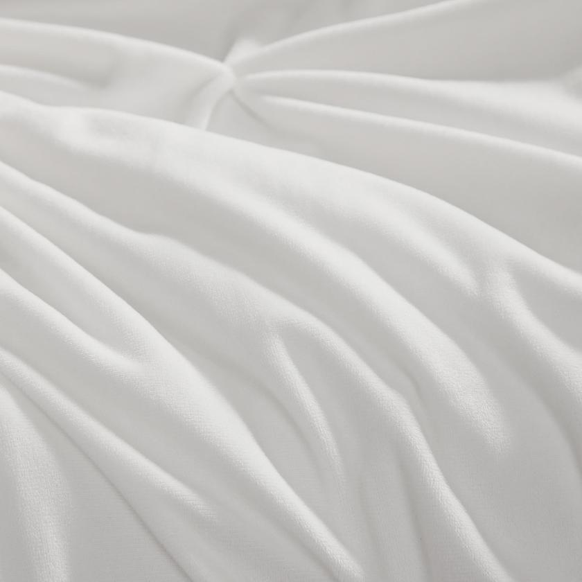 Kiss Pleat Micromink Comforter Set For Sale