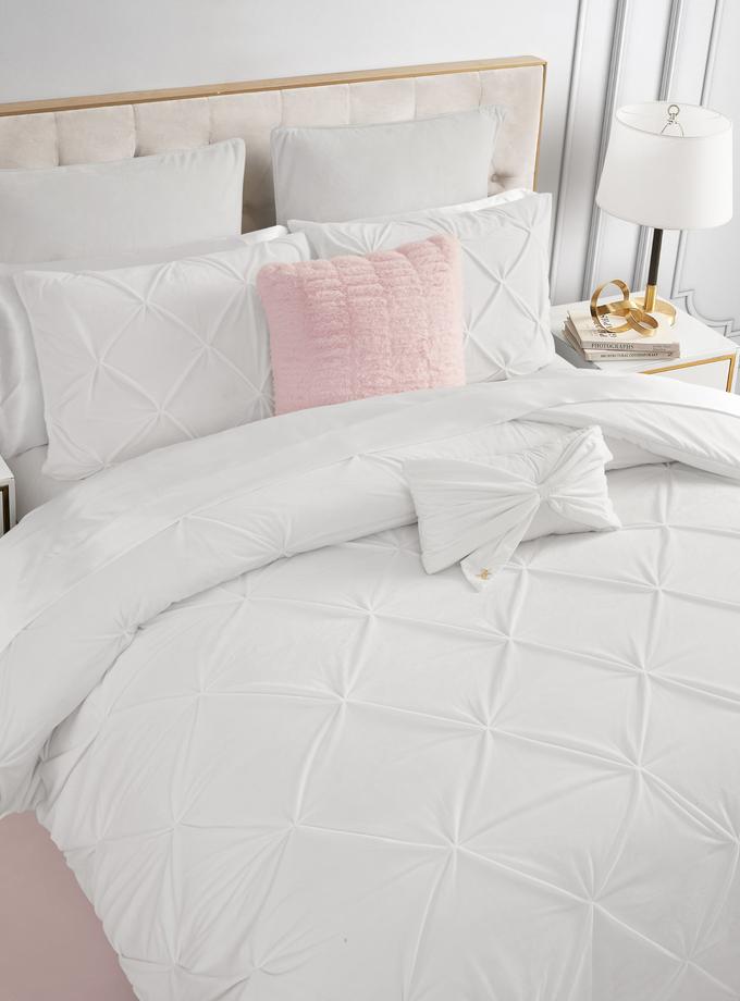 Kiss Pleat Micromink Comforter Set With Decorative Pillows Best Buy