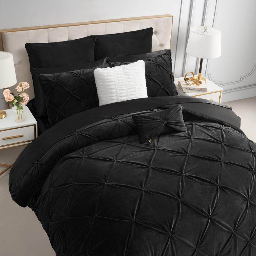 Kiss Pleat Micromink Comforter Set With Decorative Pillows High Quality