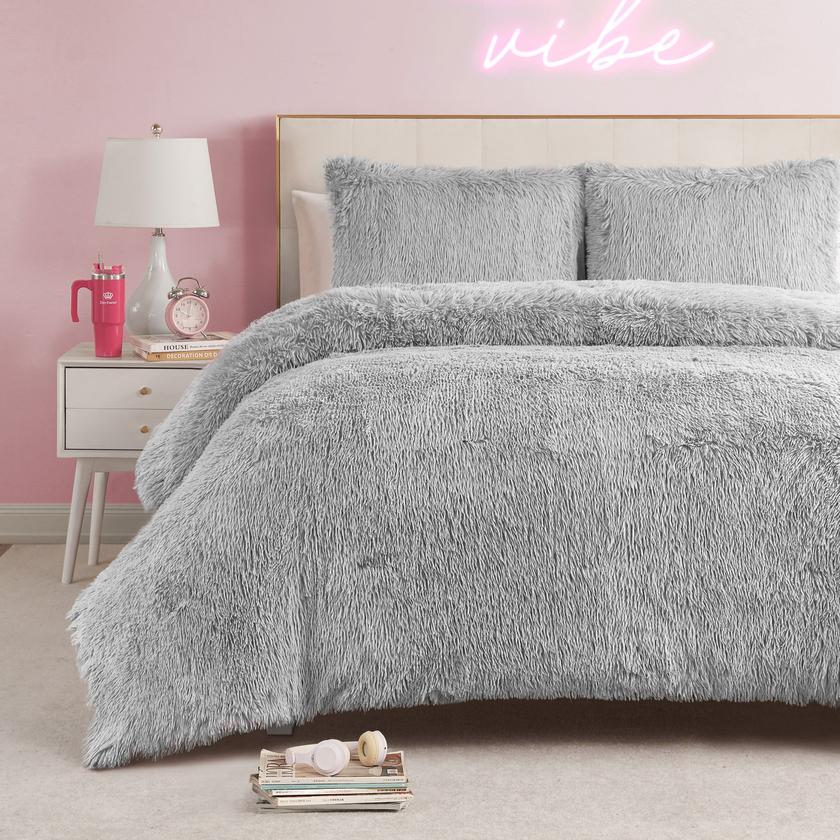 Shaggy Faux Fur Comforter Set For Sale