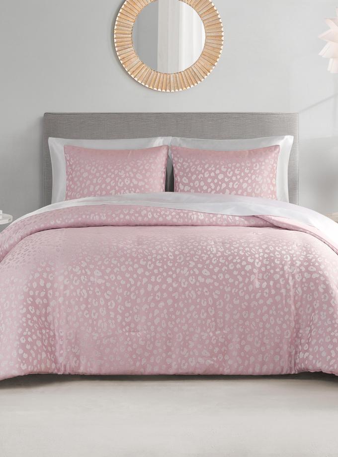 Sparkle Cheetah Jaquard Comforter Set On Sale